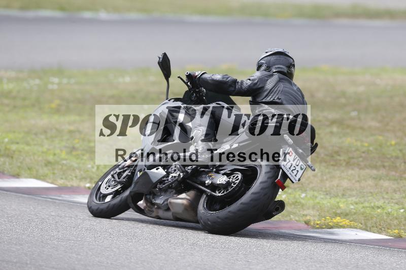 /25 17.07.2026  Cornu Master School ADR/gruen-vert/backside